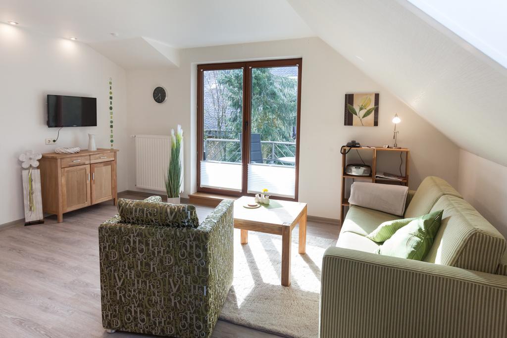 Haus Alexandra Inkl Meinecard Plus Willingen  Dış mekan fotoğraf